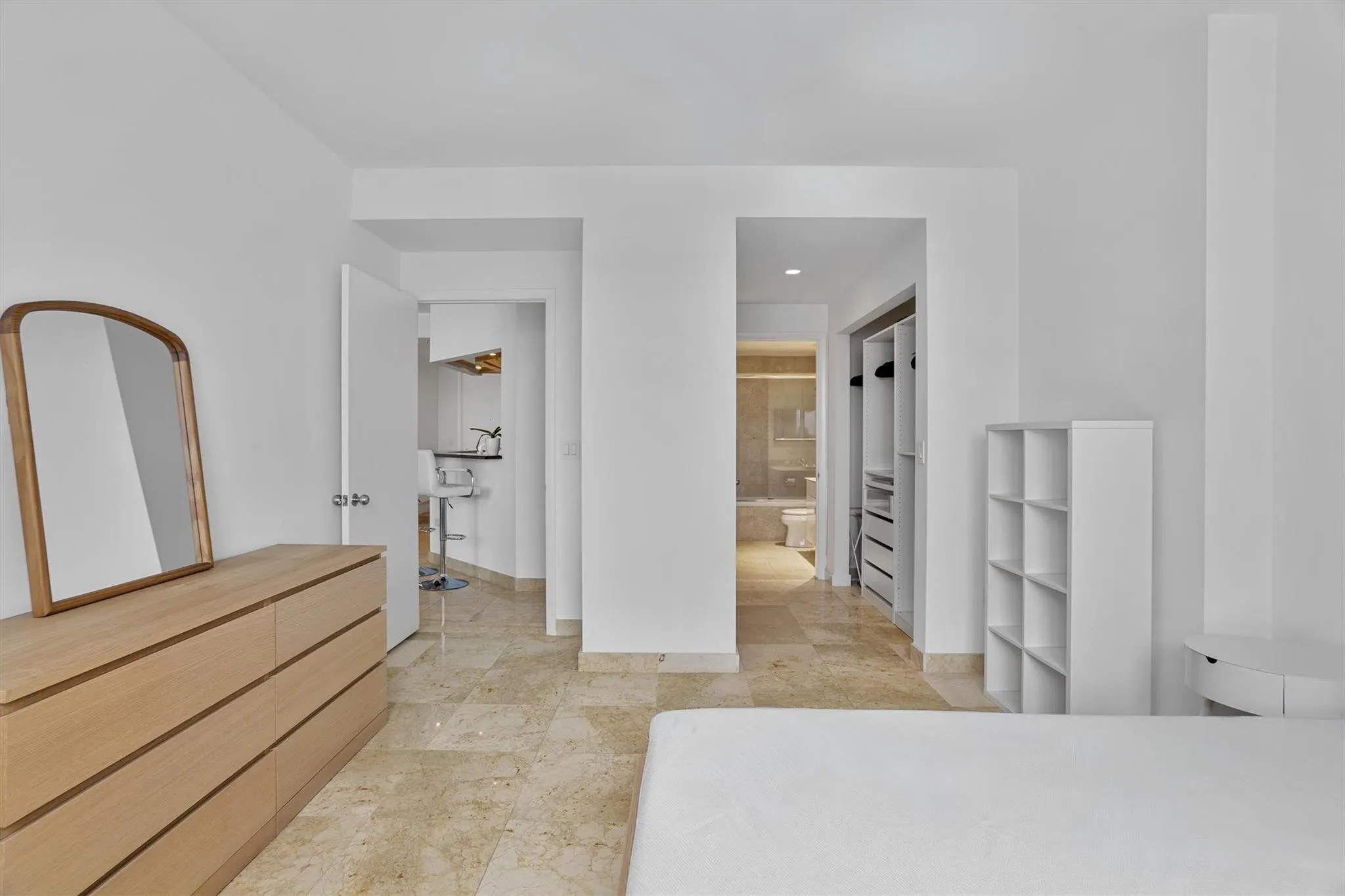 801 BRICKELL KEY BLVD, #2805