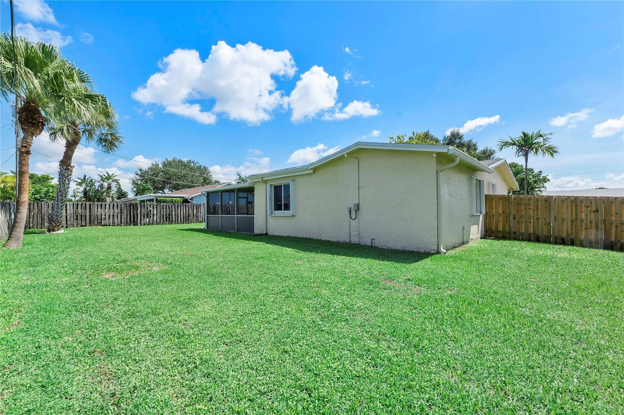 3811 NW 113th Ave