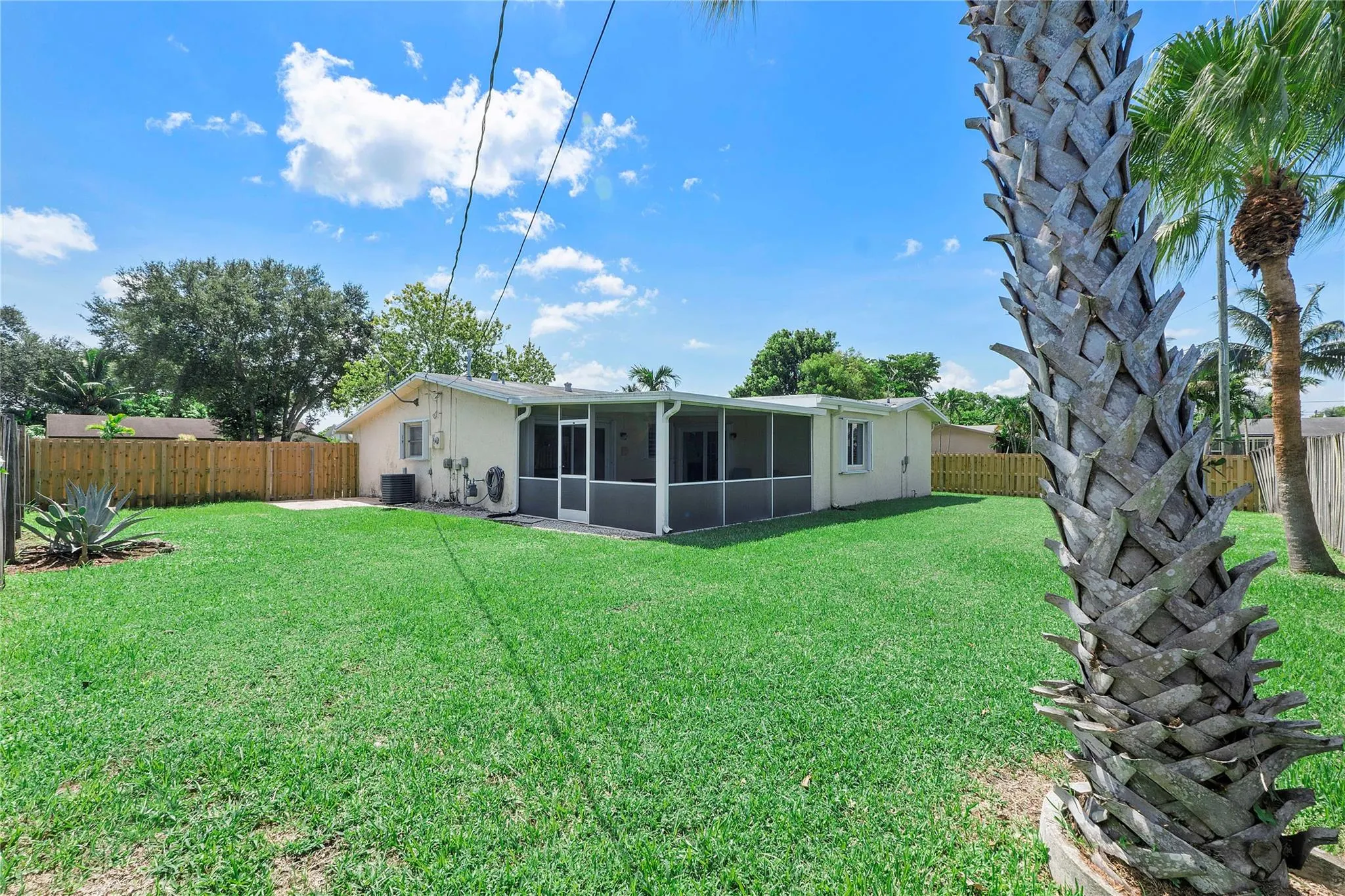 3811 NW 113th Ave