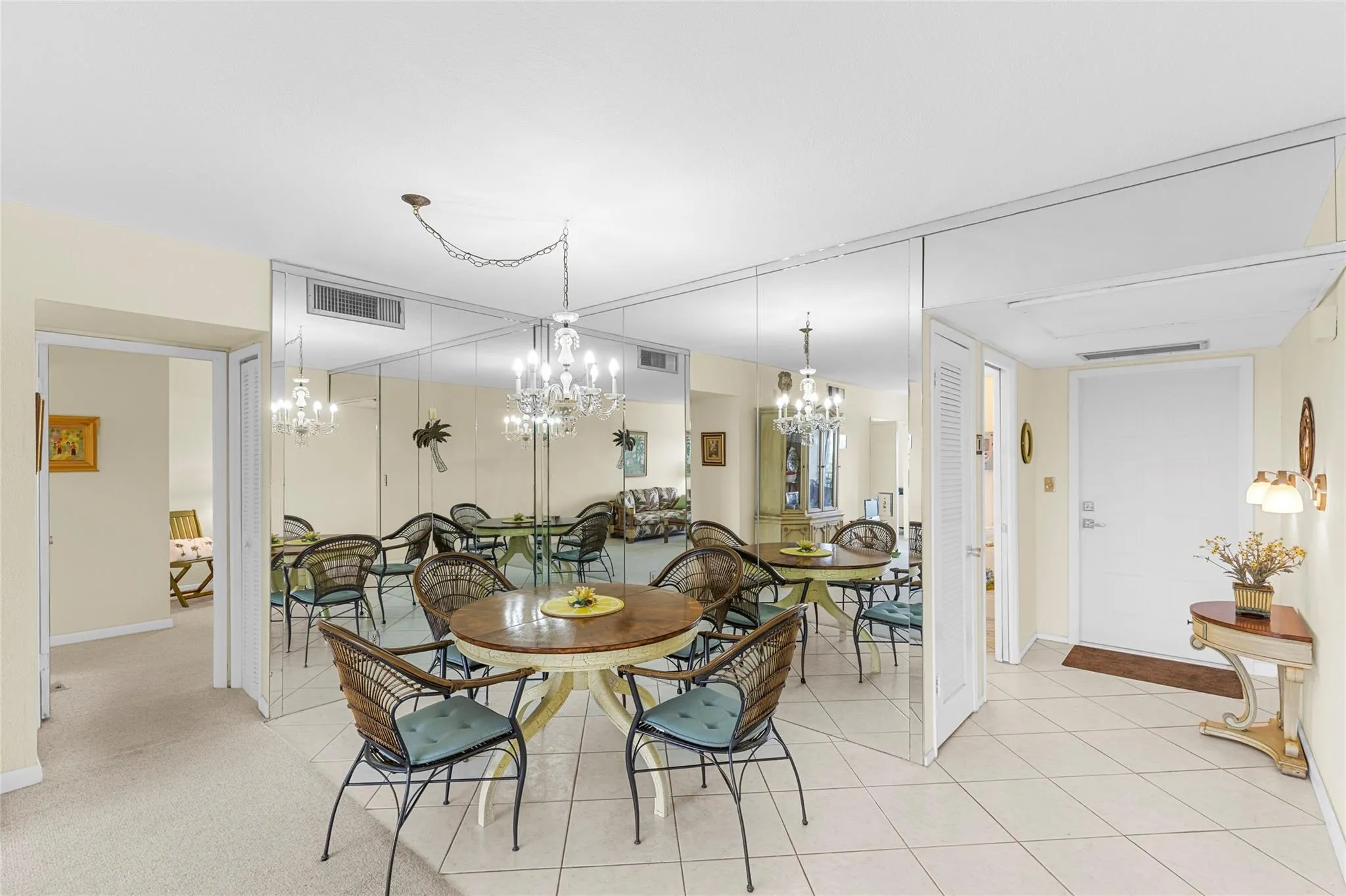 3100 N Palm Aire Dr, #803