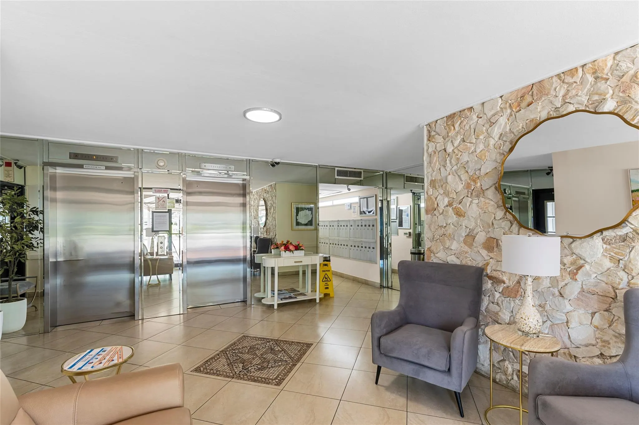3100 N Palm Aire Dr, #803