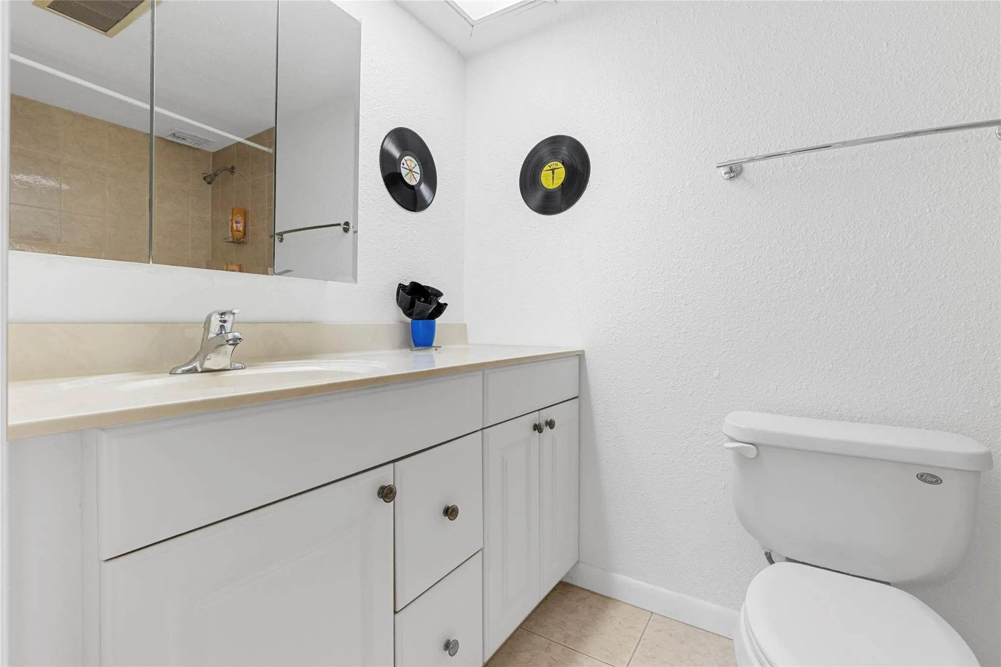 3100 N Palm Aire Dr, #803