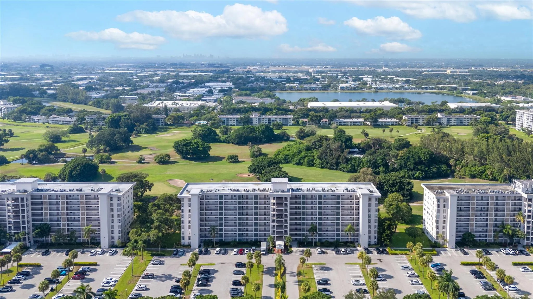 3100 N Palm Aire Dr, #803