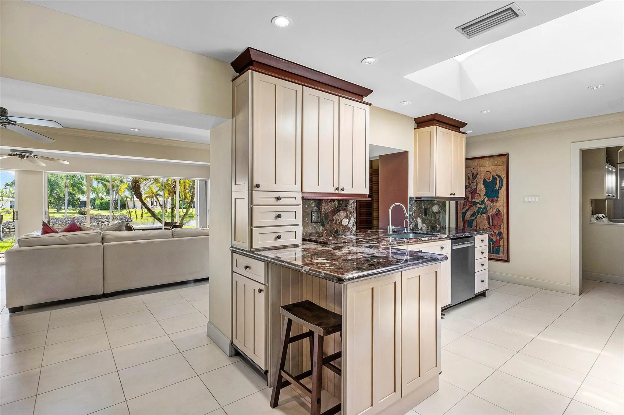 1635 NW 69th Ter