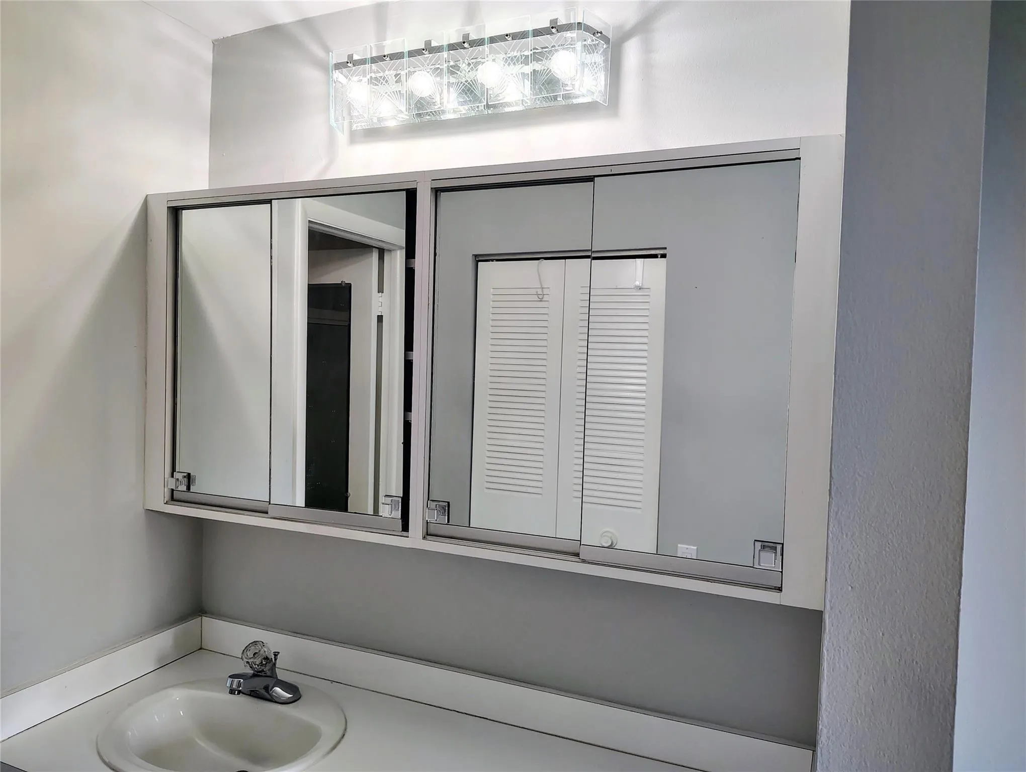 9070 Lime Bay Blvd, #308