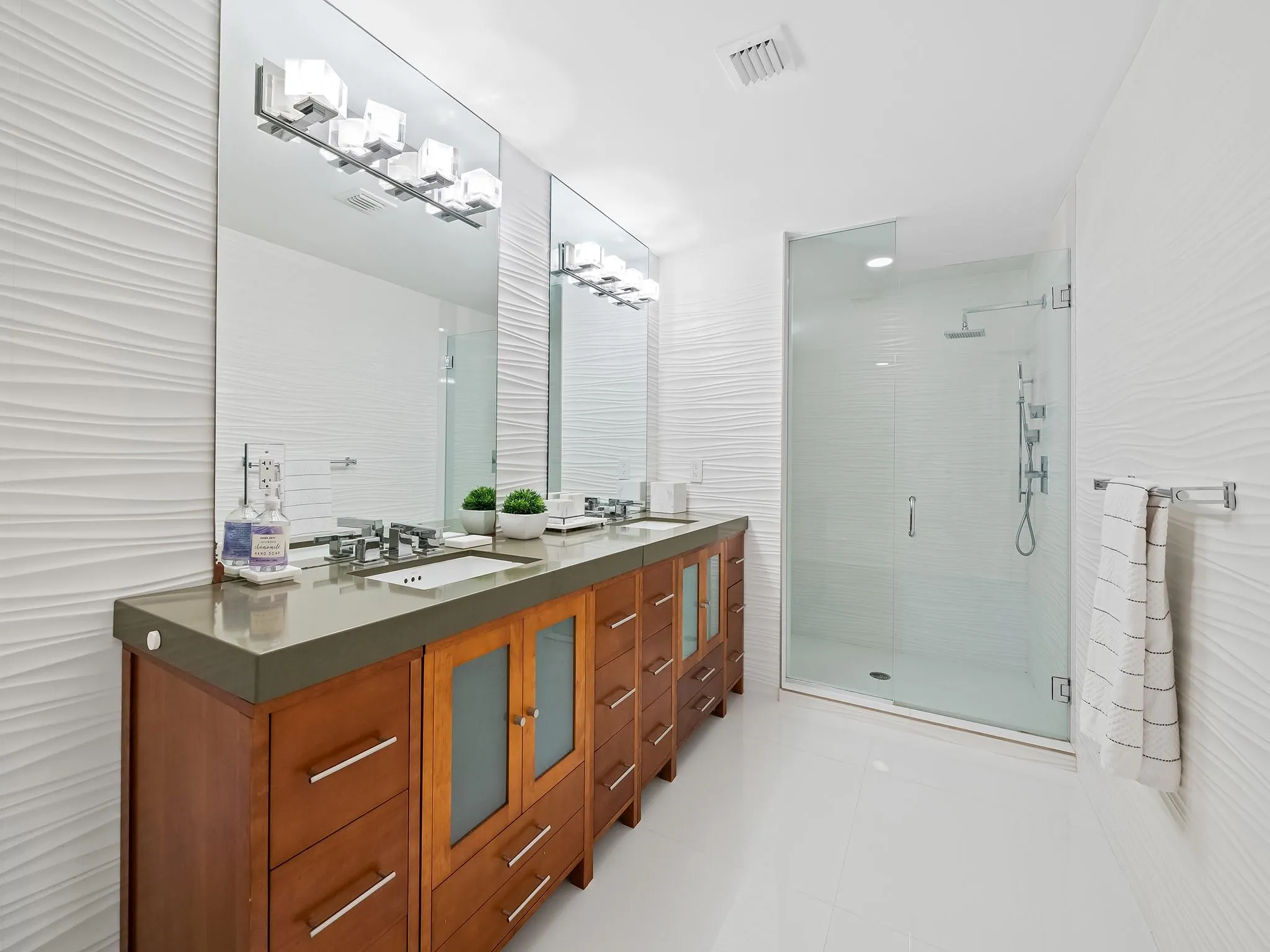 2110 N Ocean Blvd, #6F