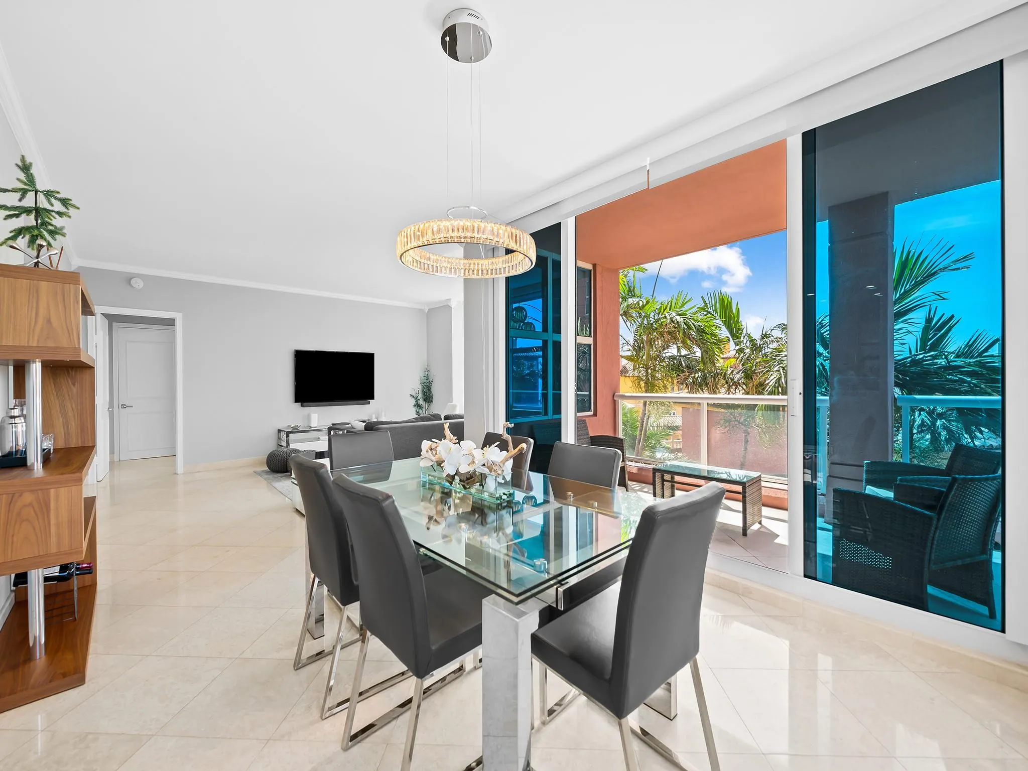 2110 N Ocean Blvd, #6F