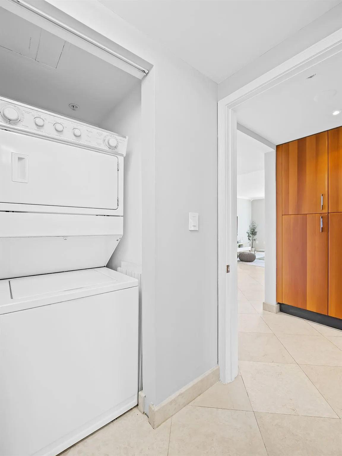 2110 N Ocean Blvd, #6F