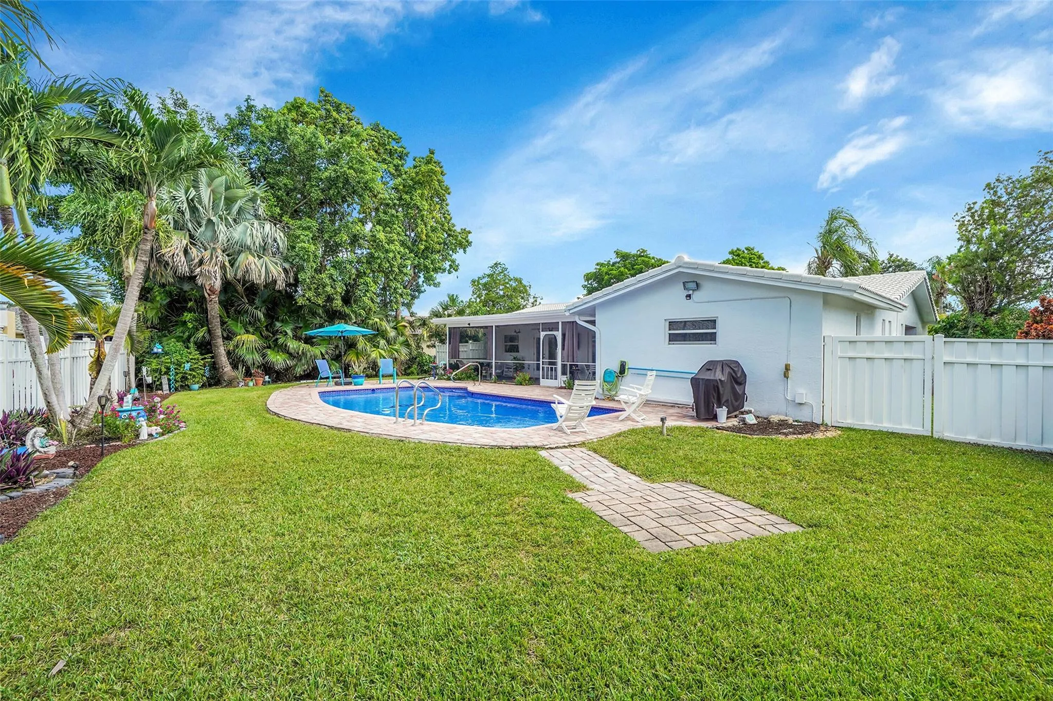 2542 NW 121st Dr