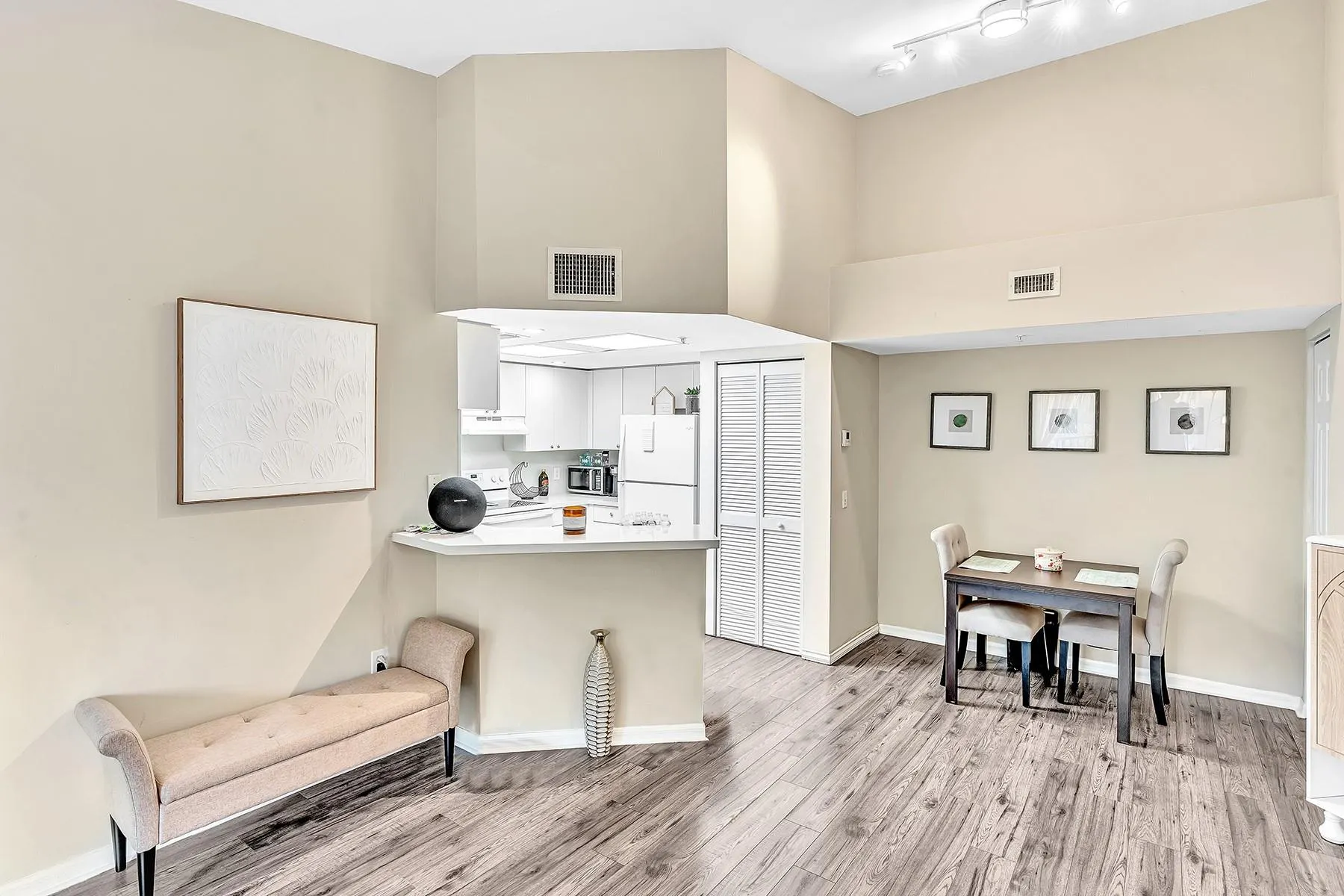 2131 SE 10th Ave, #1117