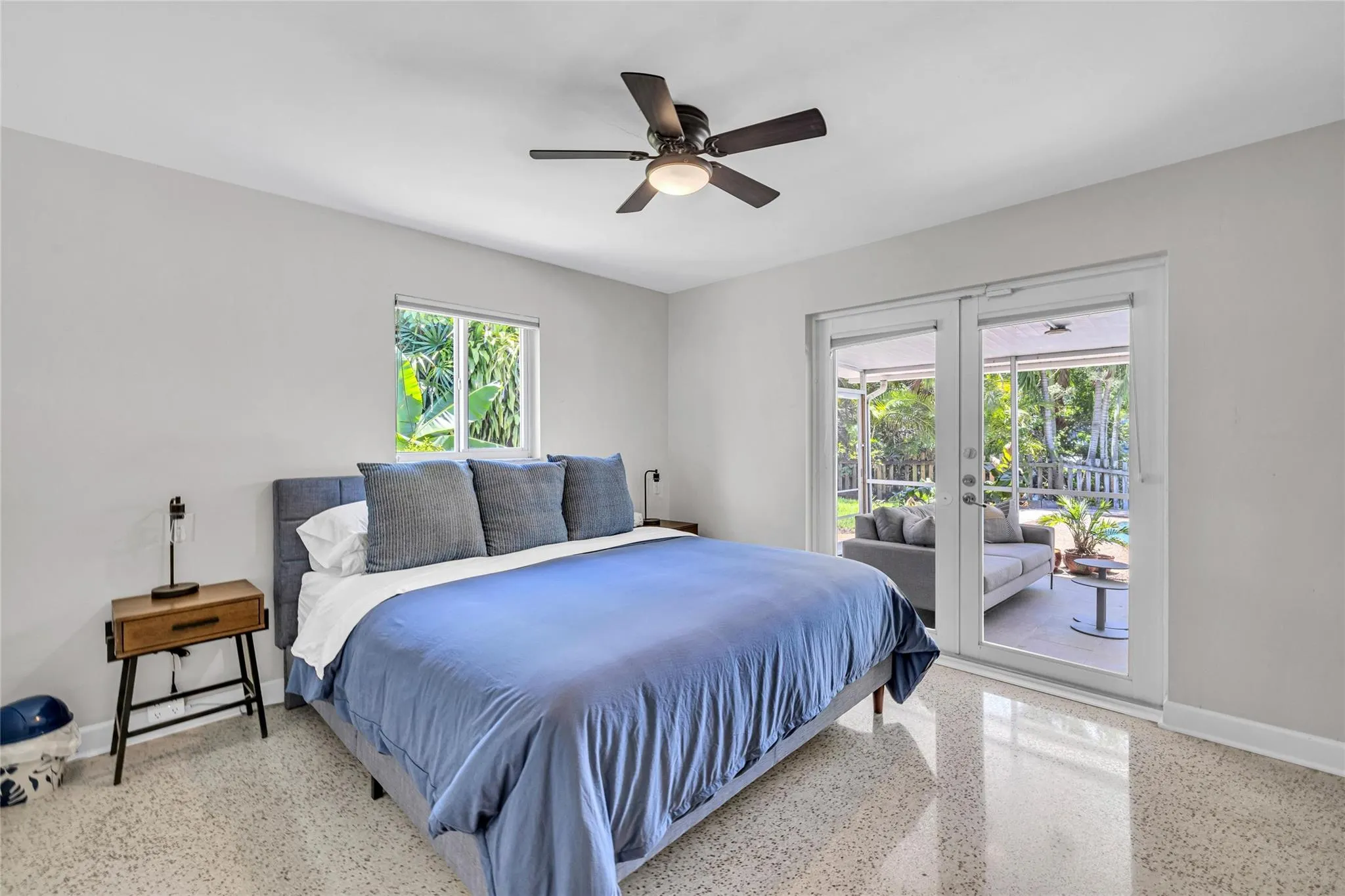 412 NW 20th St