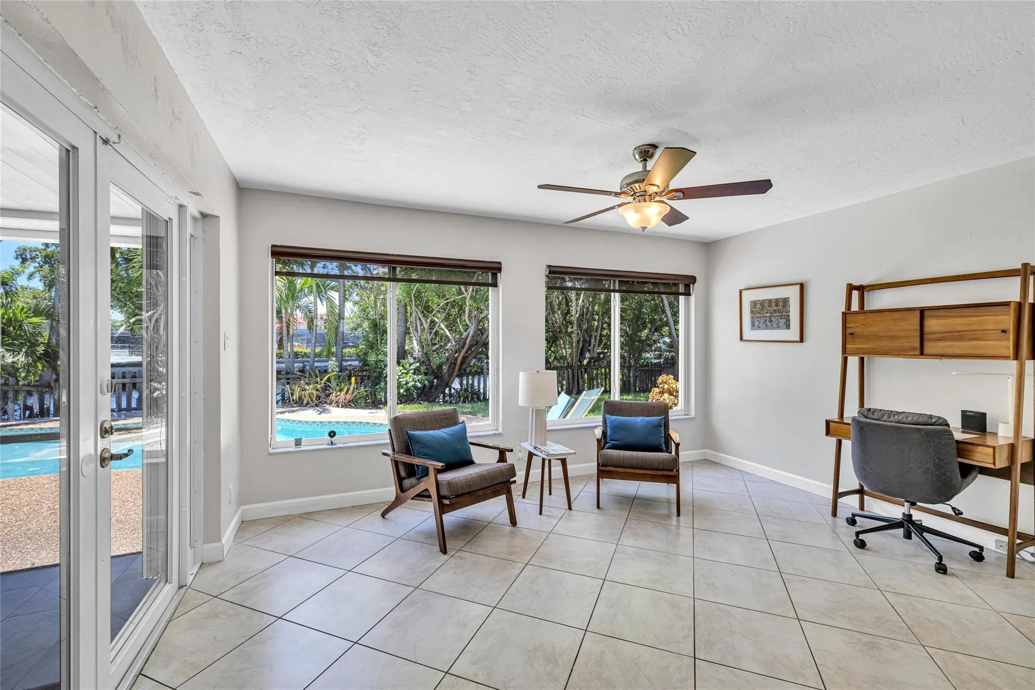 412 NW 20th St