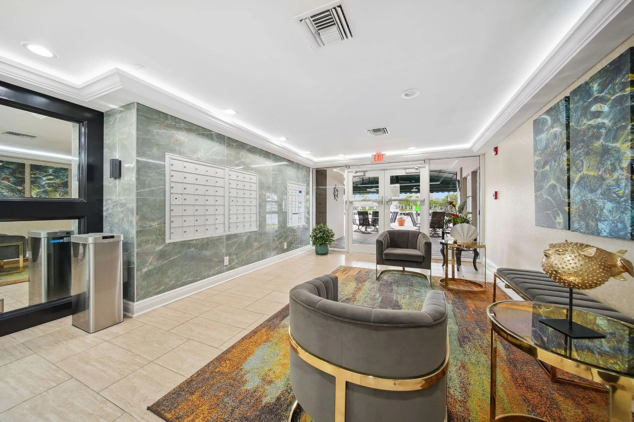 2611 N Riverside Dr, #1106