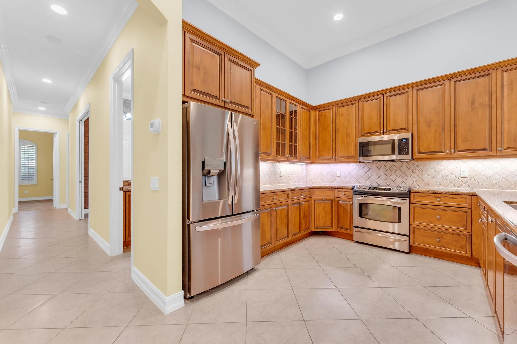 7159 Corning Cir