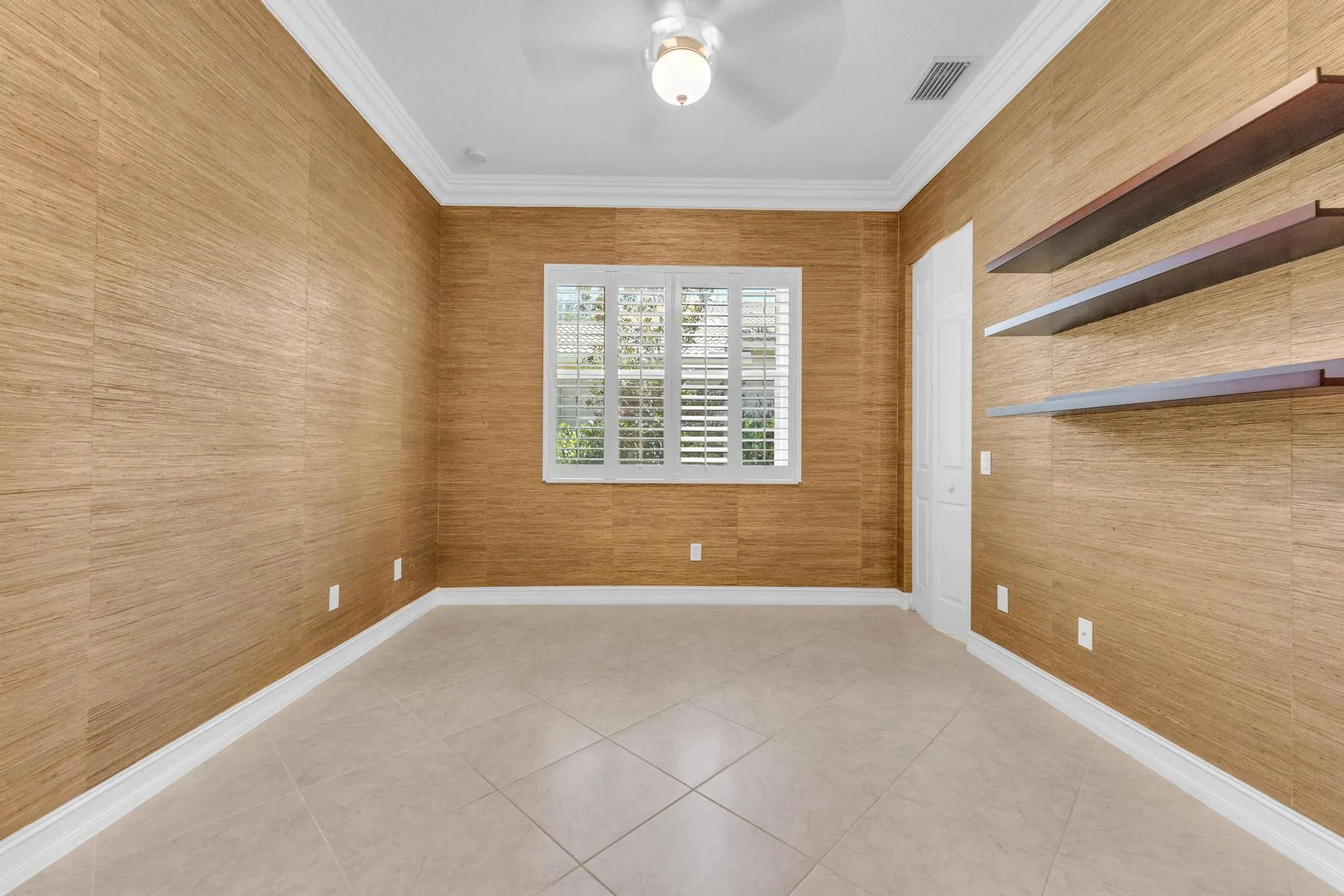 7159 Corning Cir