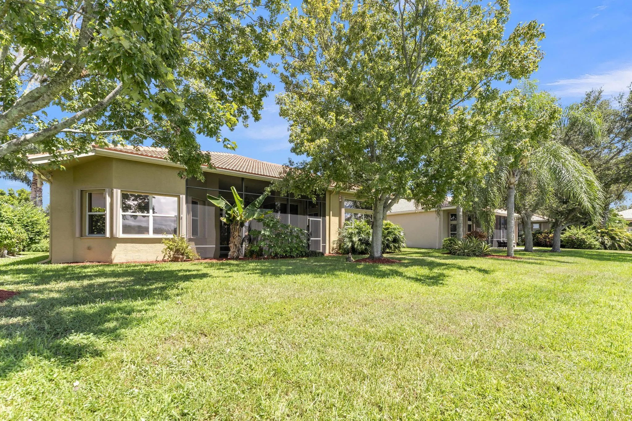 7159 Corning Cir
