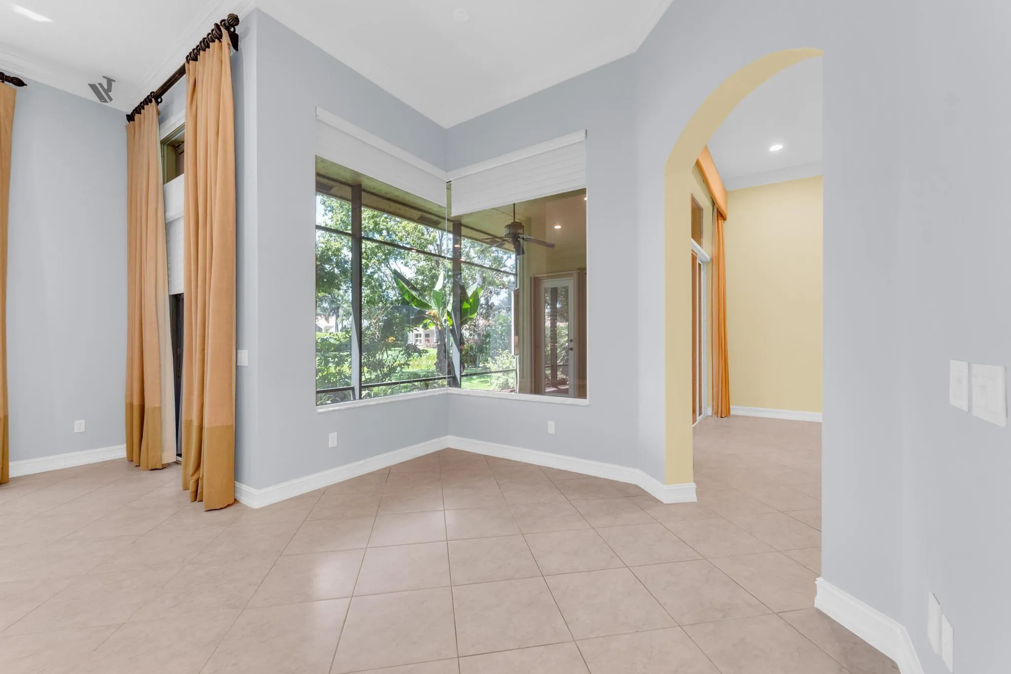 7159 Corning Cir