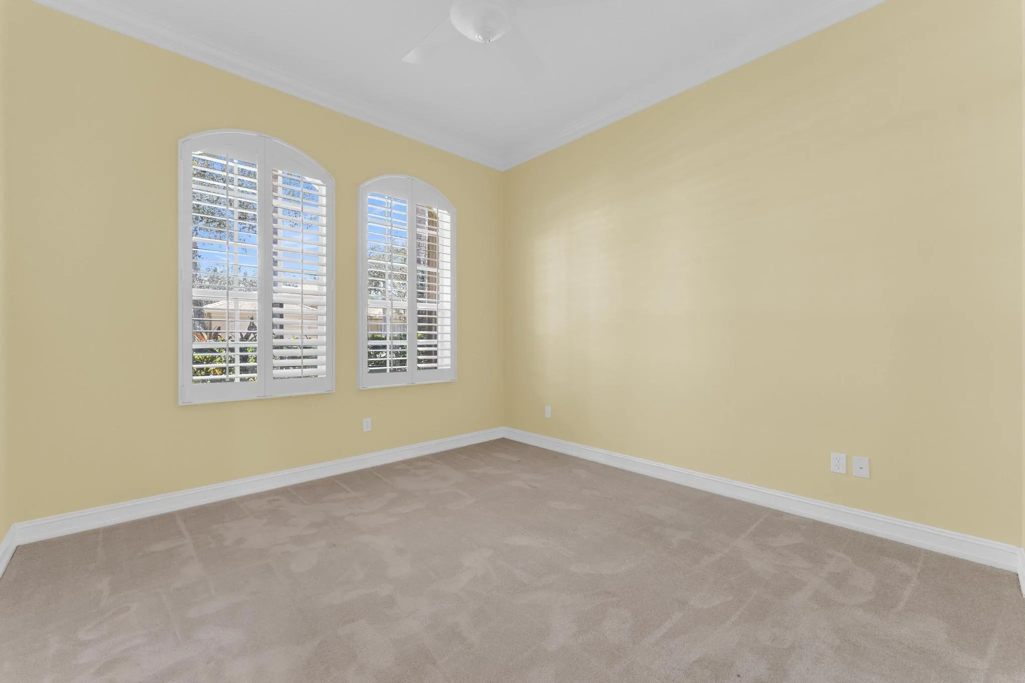 7159 Corning Cir