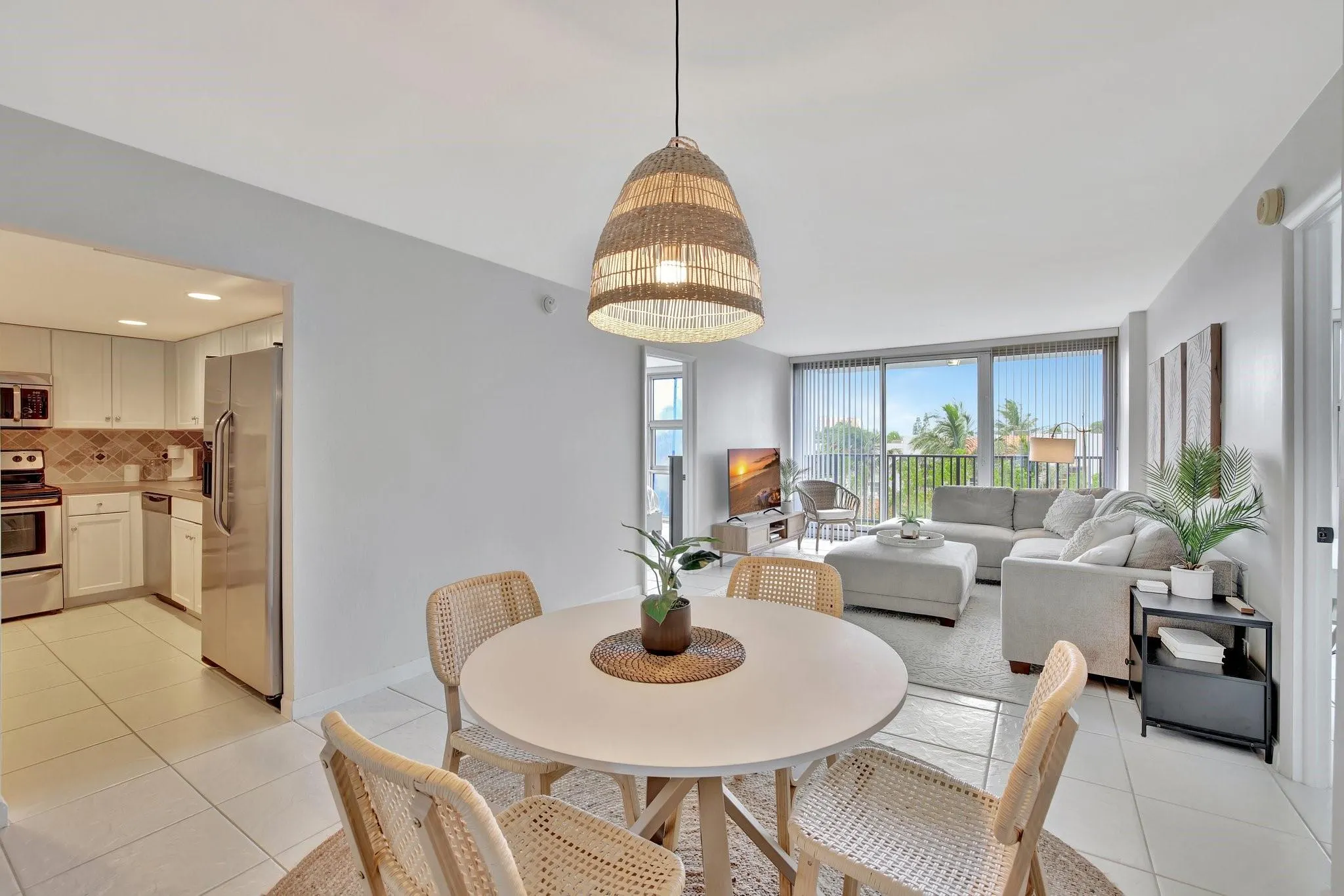 531 N Ocean Blvd, #509
