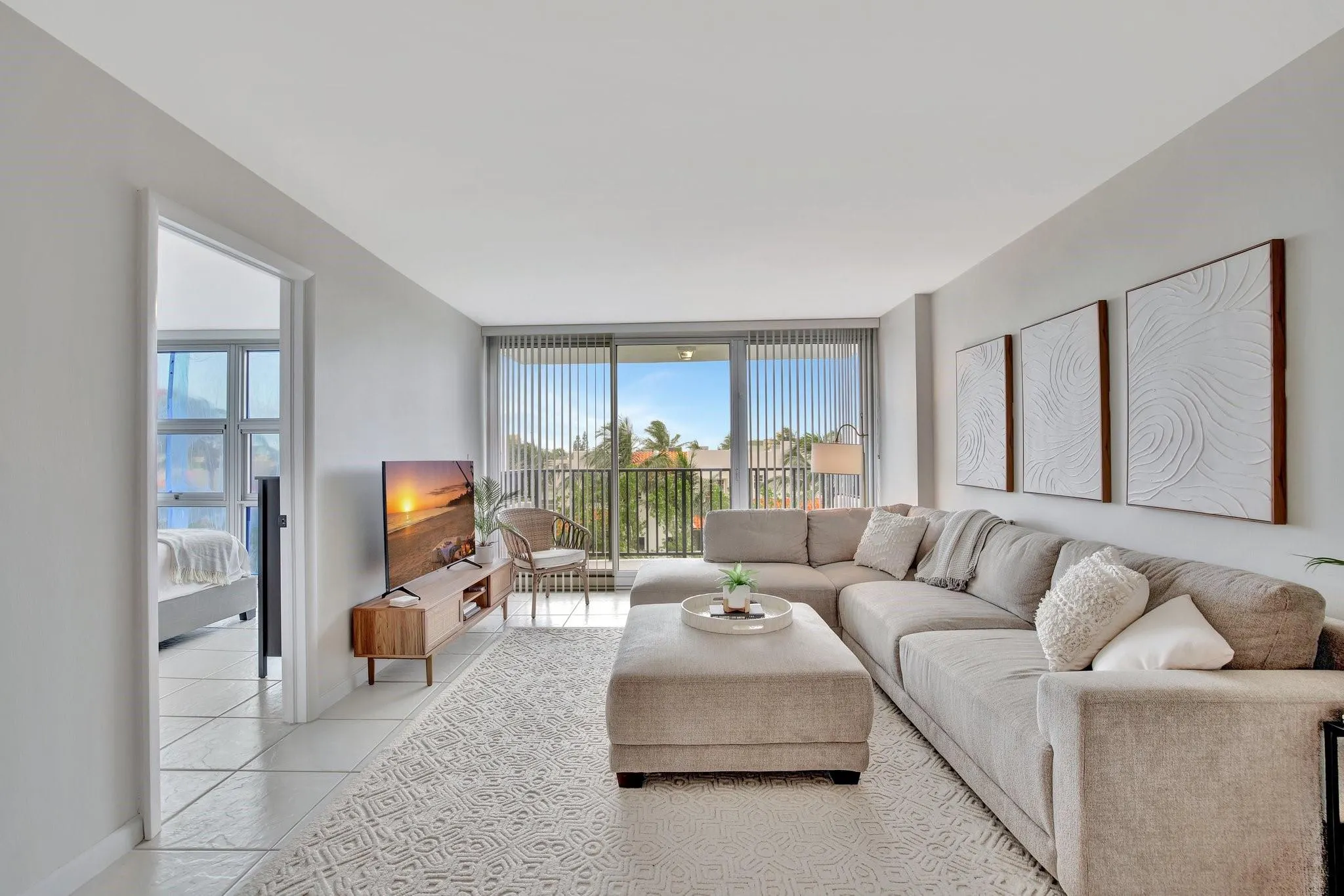 531 N Ocean Blvd, #509