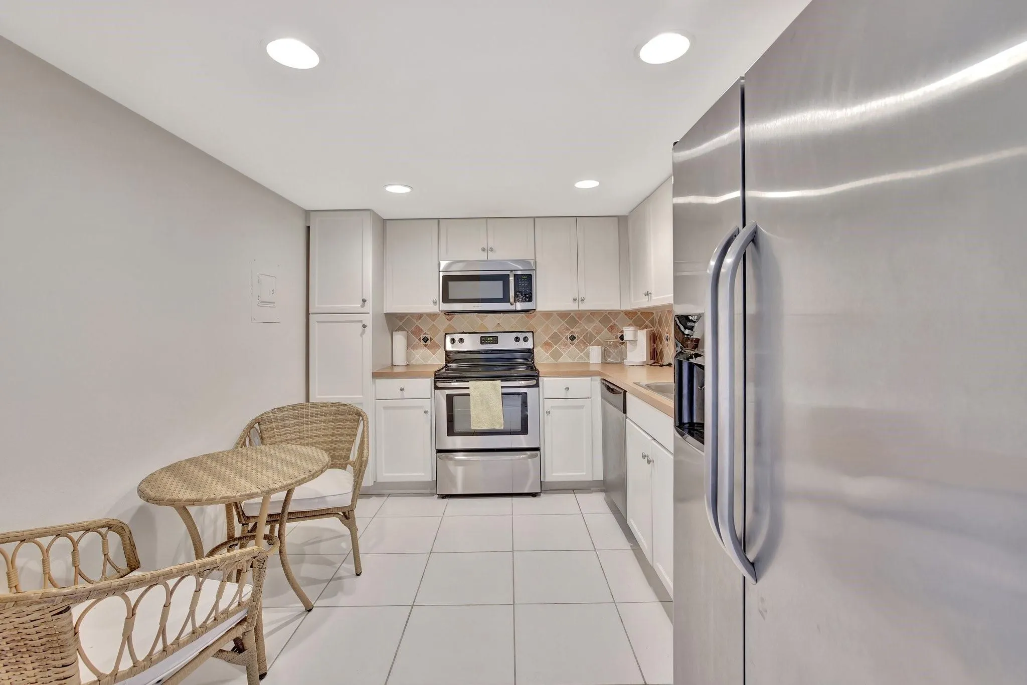 531 N Ocean Blvd, #509