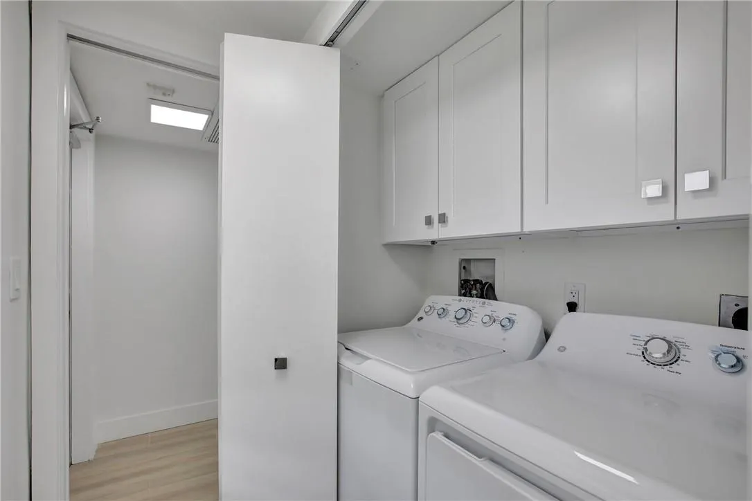 4015 W Palm Aire Dr, #406