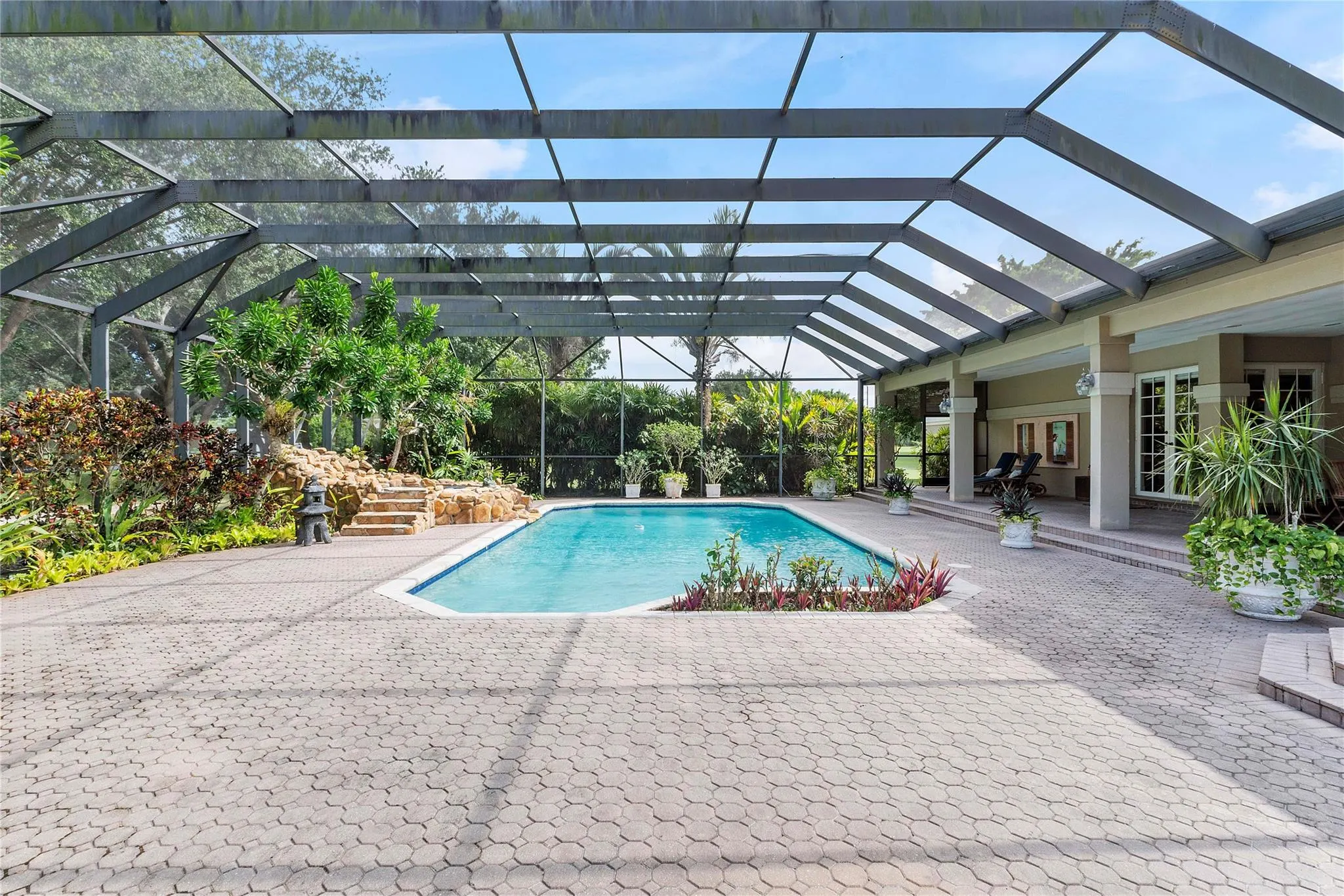 21798 Cartagena Dr