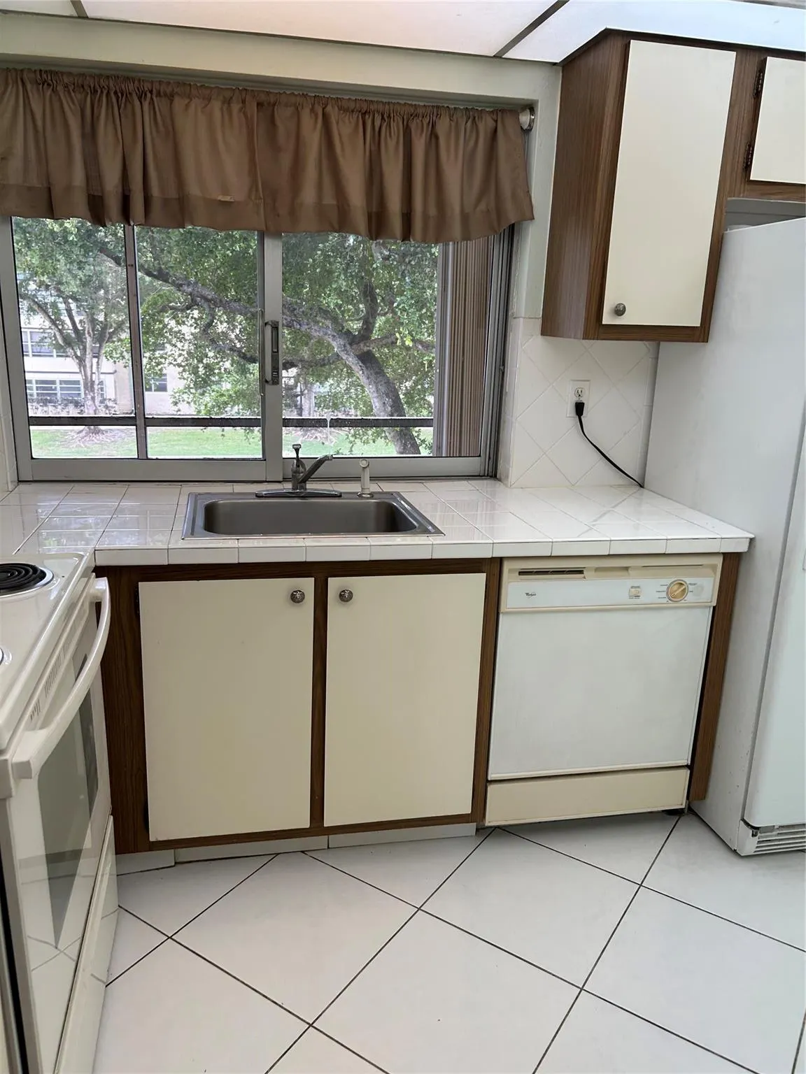 9100 Lime Bay Blvd, #310
