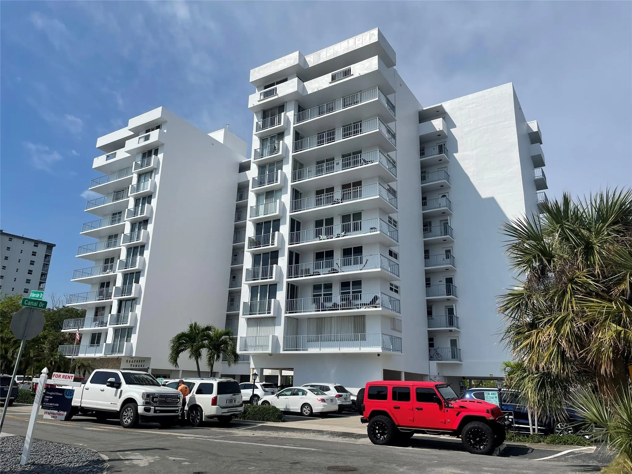 1609 N Riverside Dr, #601