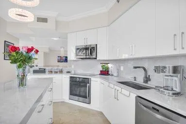 3700 S Ocean Boulevard, #206