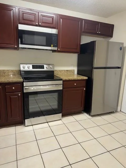 11211 W Atlantic Blvd, #105