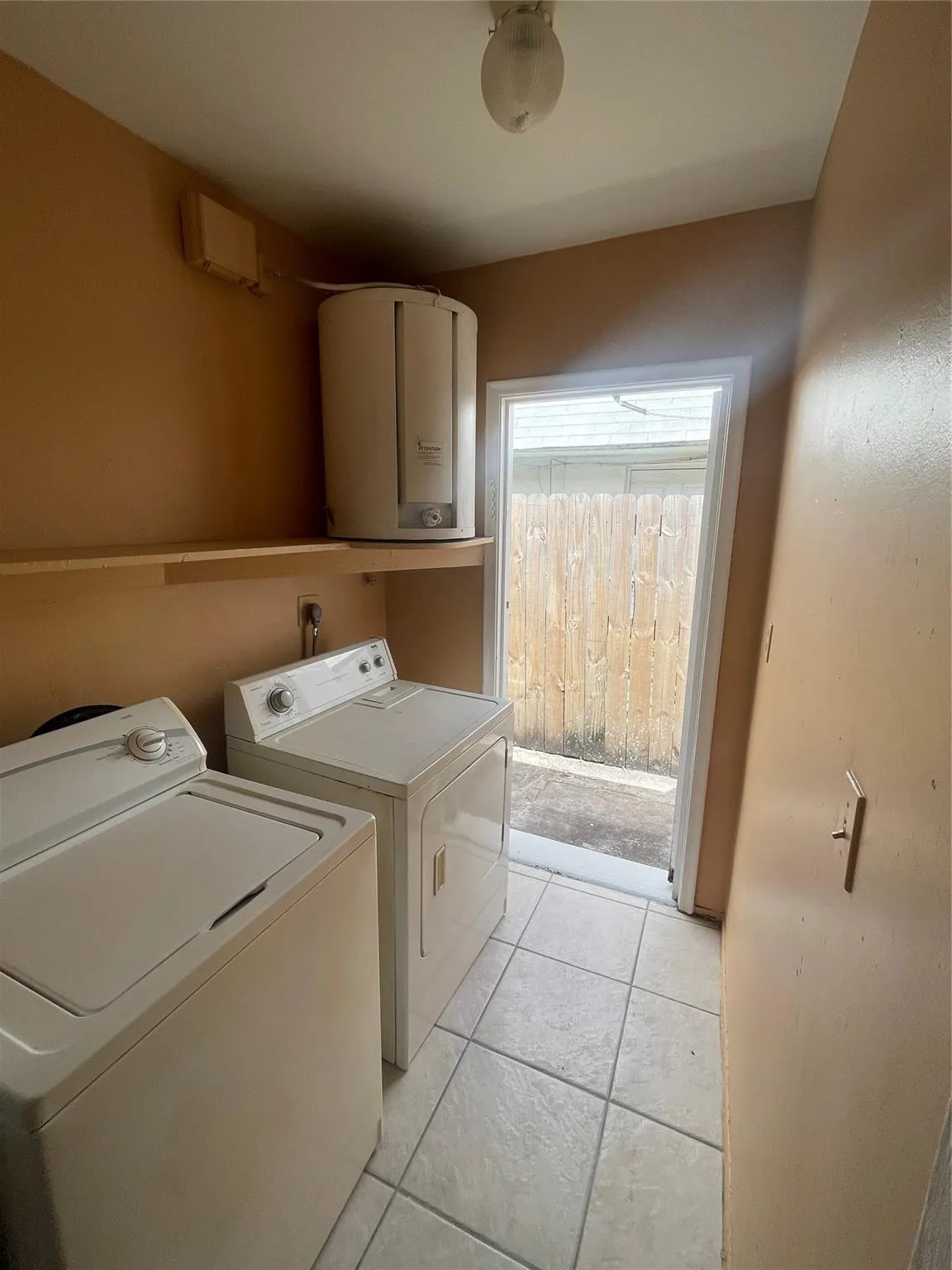 1314-1316 NW 8th Ave