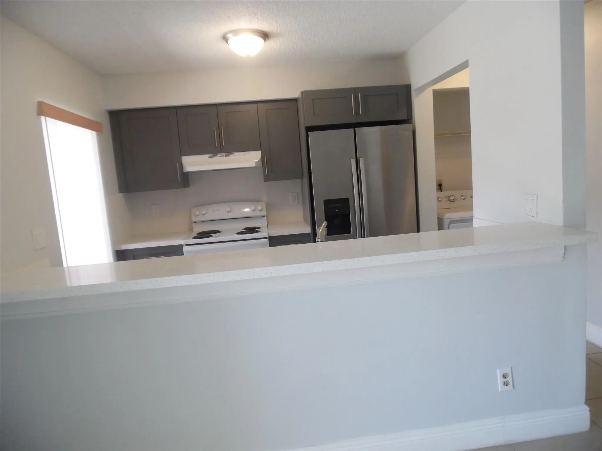 4013 SW 68 Ln, #4J