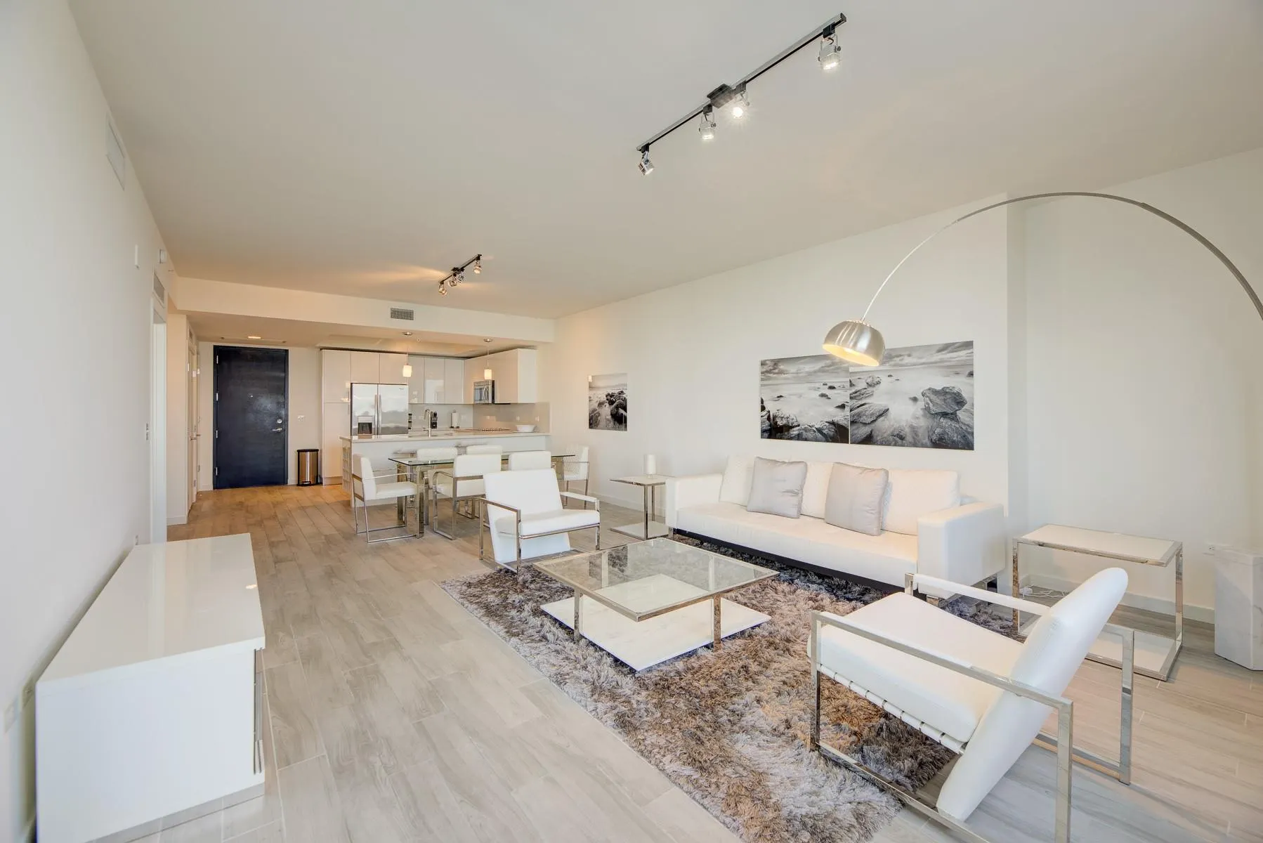 999 SW 1st Ave, #2913