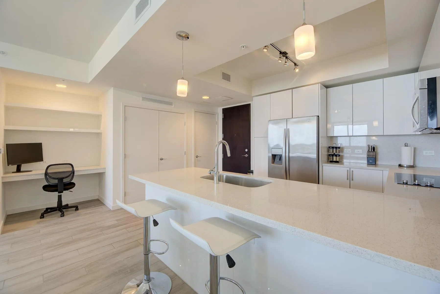 999 SW 1st Ave, #2913