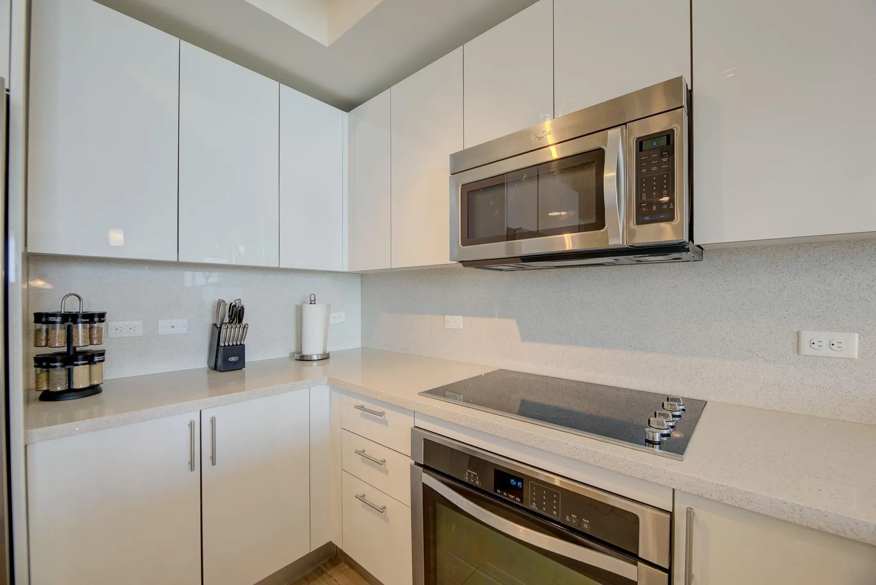 999 SW 1st Ave, #2913