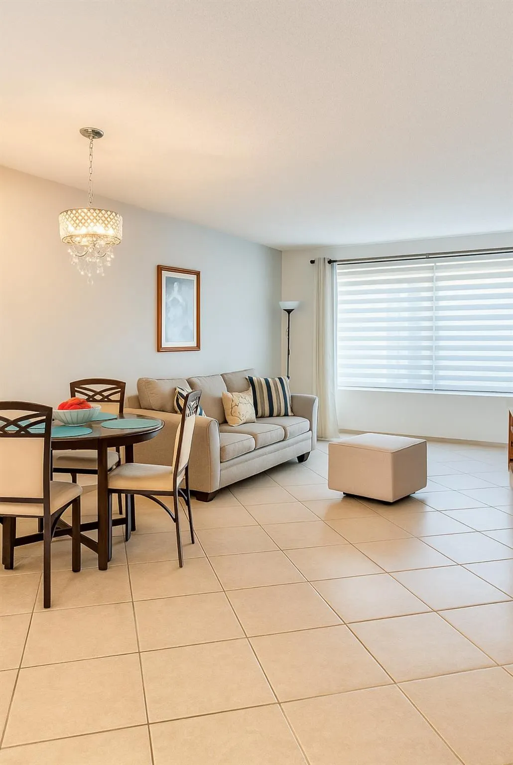 9660 Sunrise Lakes Blvd, #208