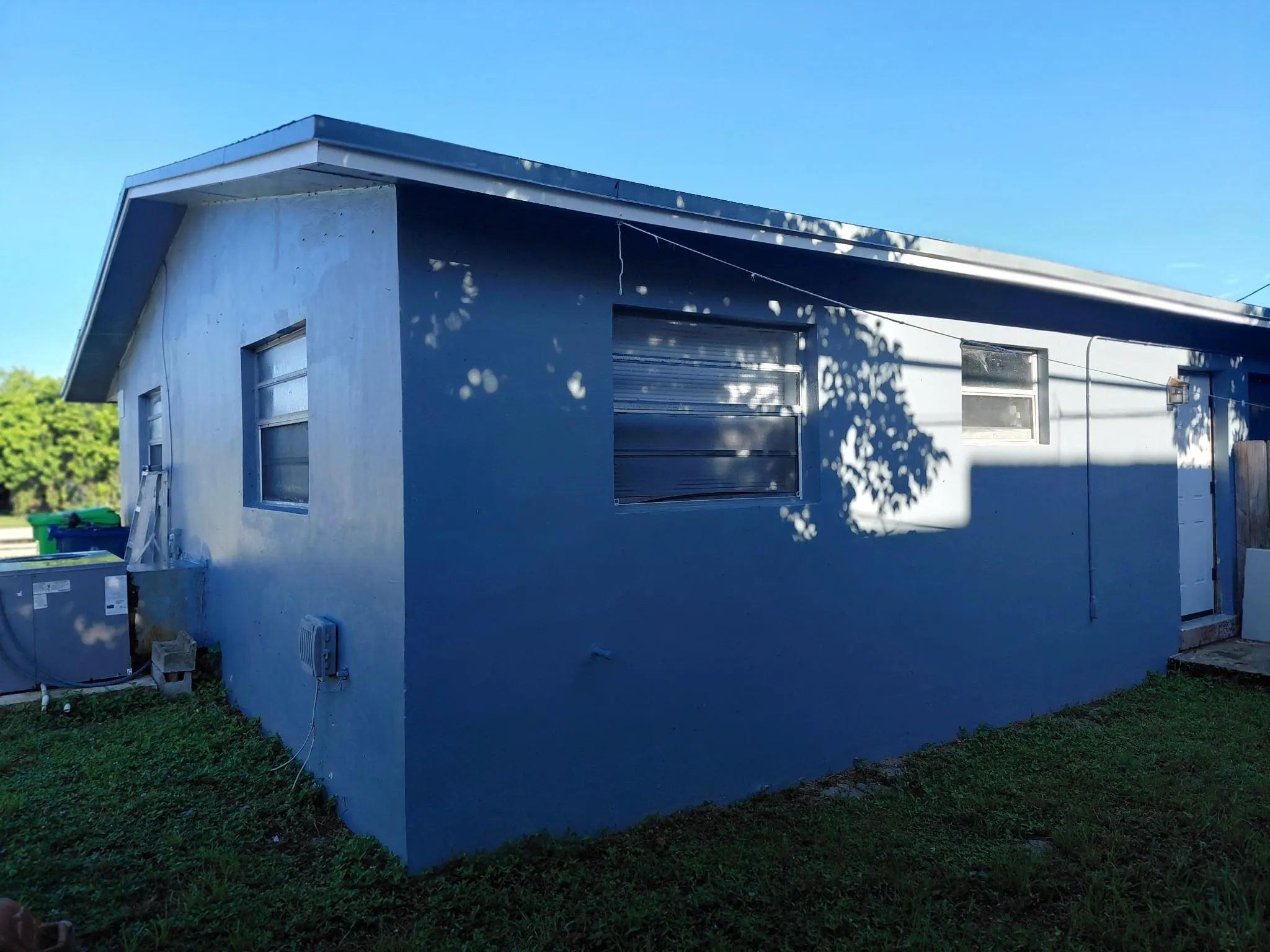 1570 NW 58th Ter