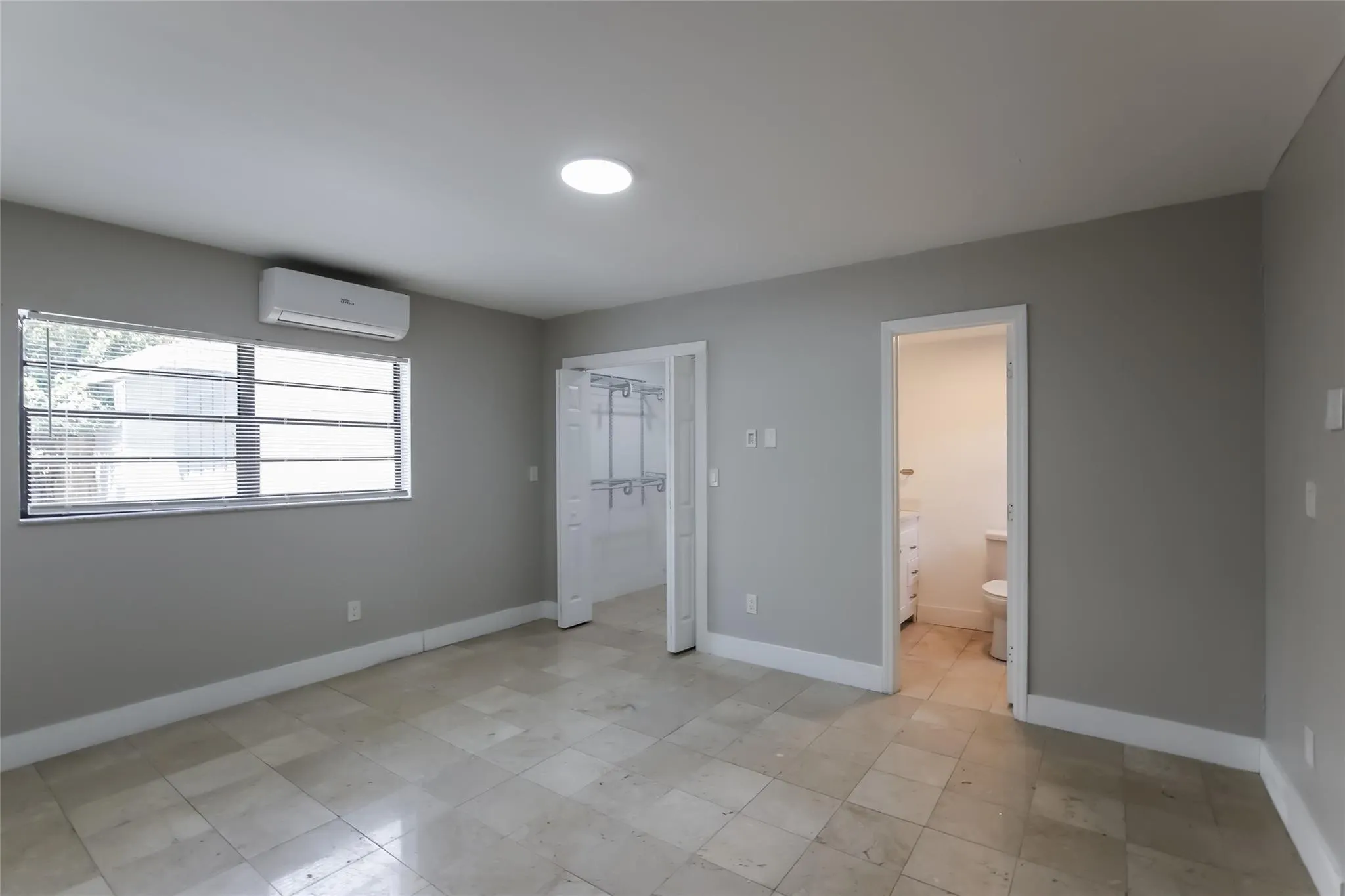 3281 NW 14th Ter