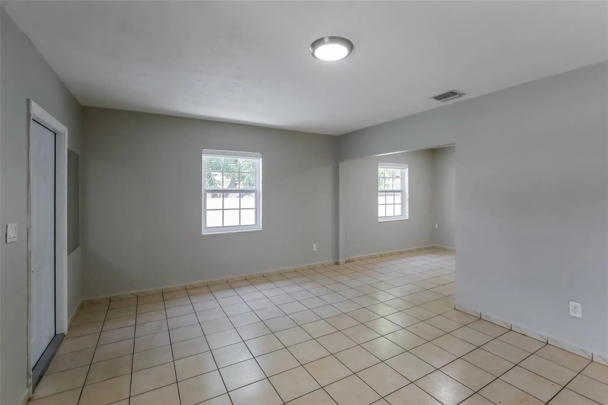 3281 NW 14th Ter
