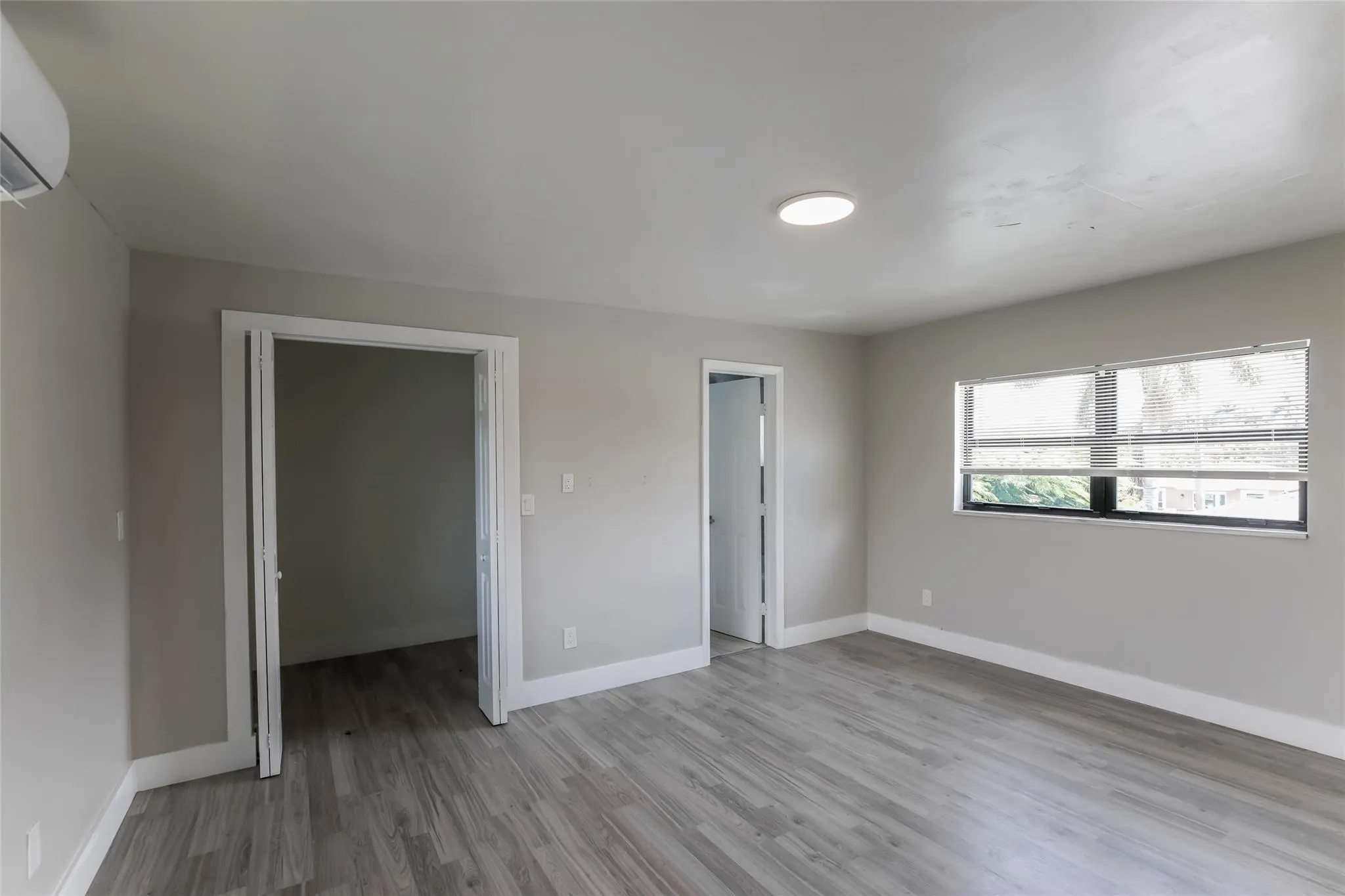3281 NW 14th Ter