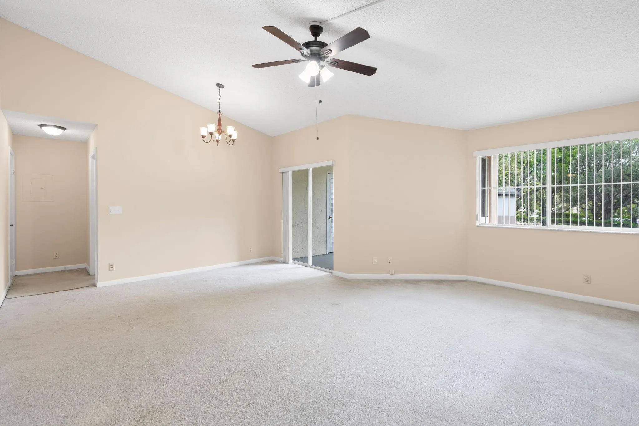 9733 Westview Dr, #1327