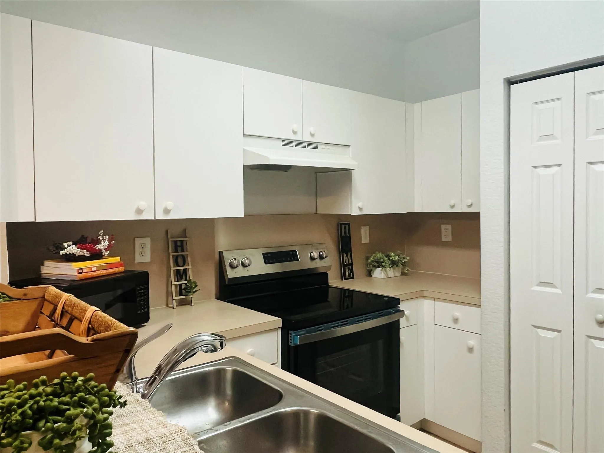 5549 MONTE CARLO PL, #5549