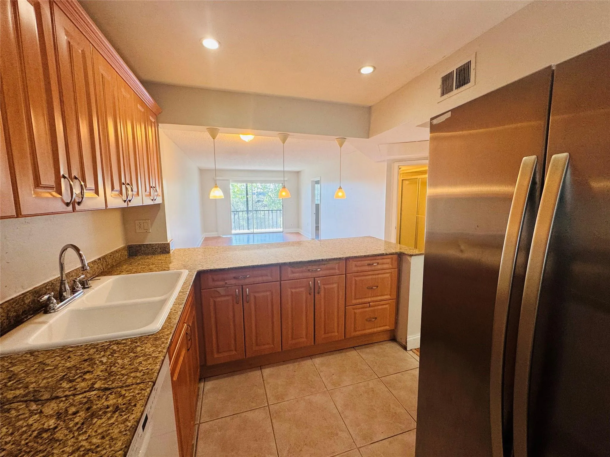 8020 Colony Cir, #302