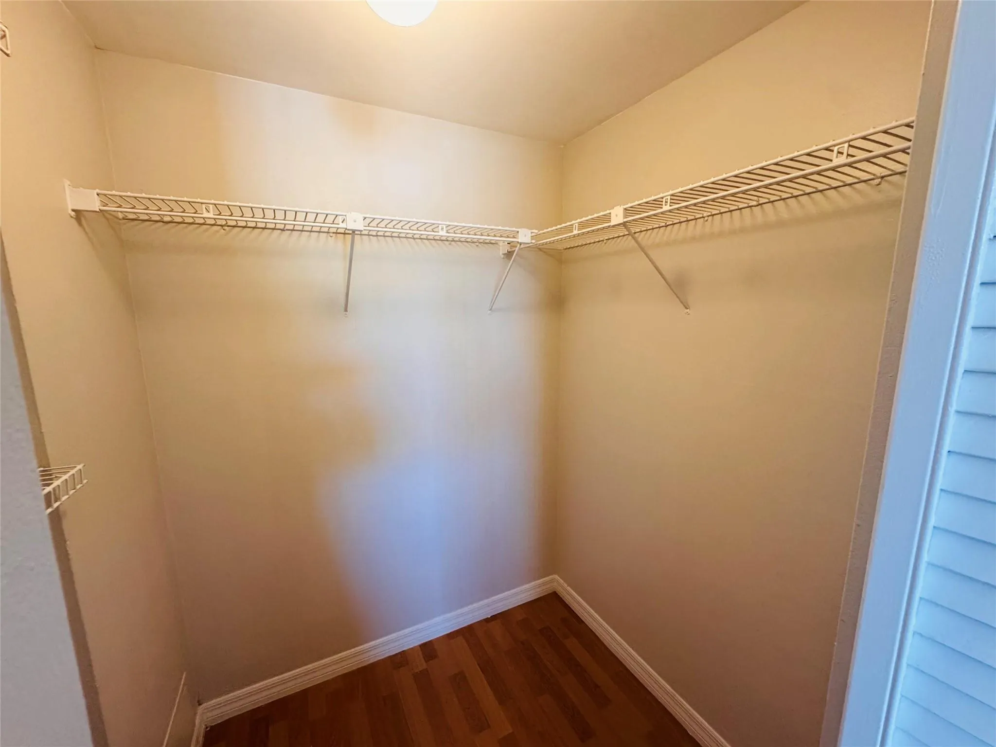 8020 Colony Cir, #302