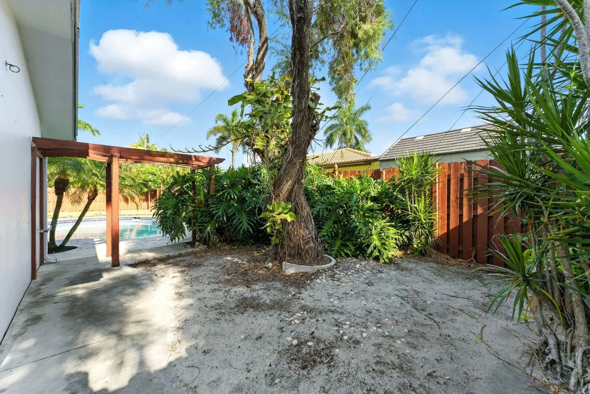 1531 NE 59th Pl
