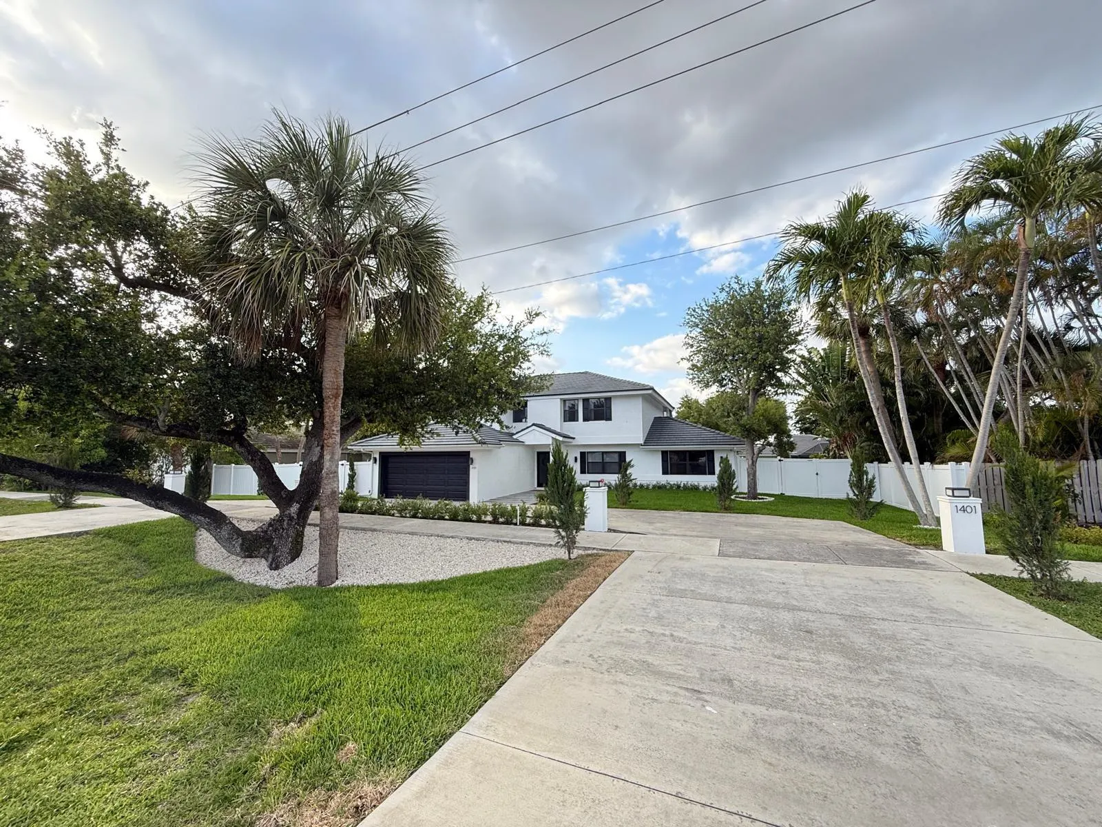 1401 SW 18th St