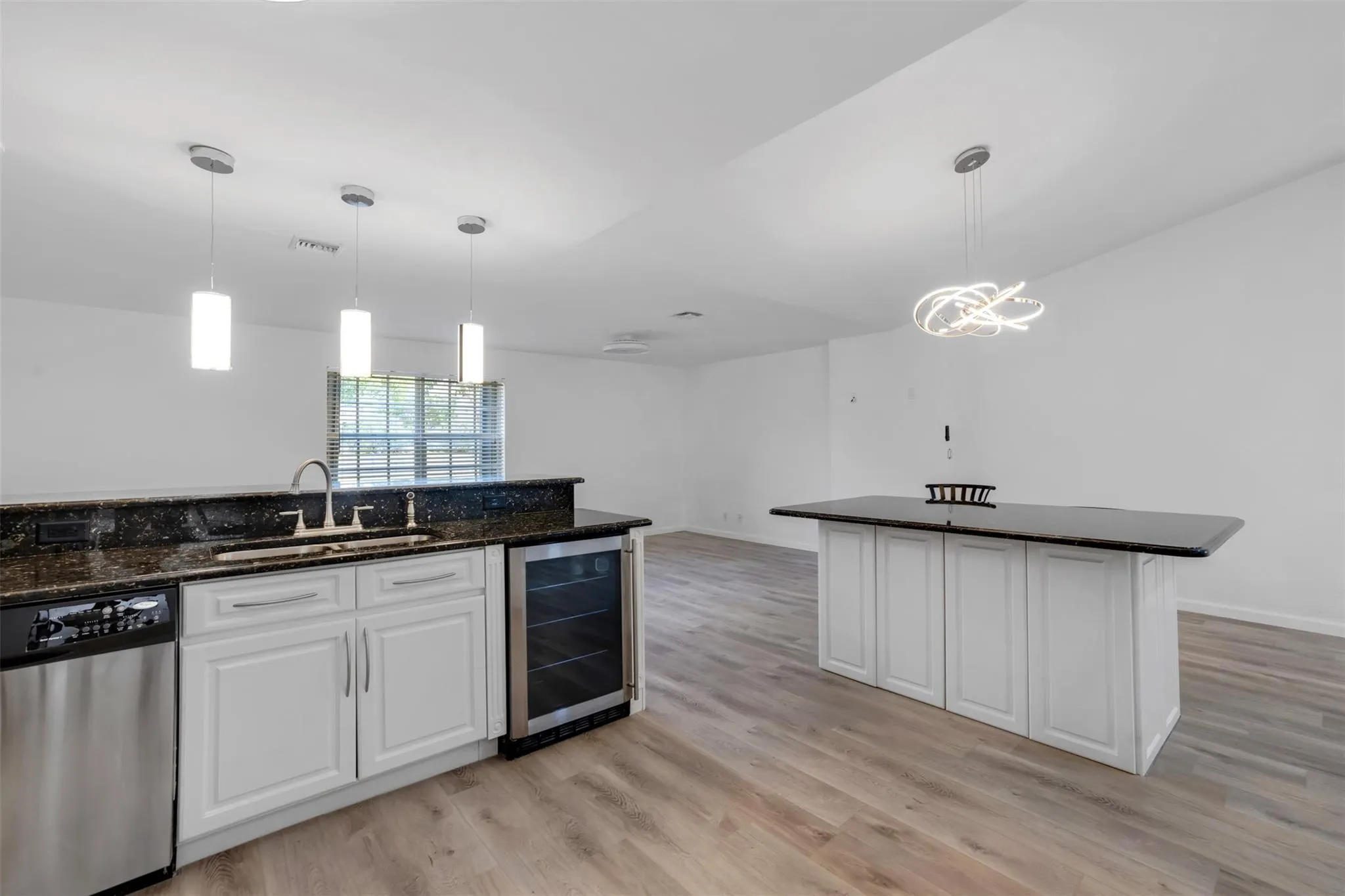 8031 NW 47th Ct