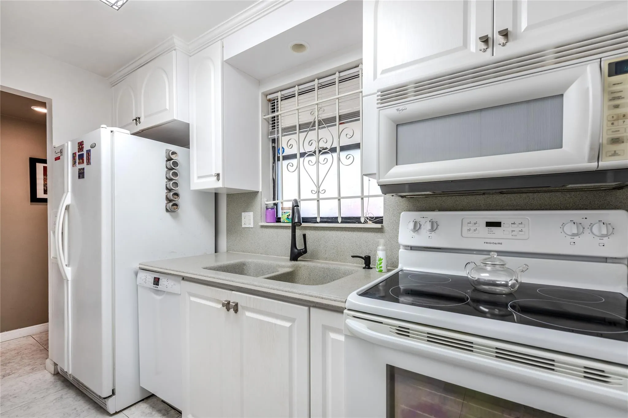 1401 S Federal Highway, #122