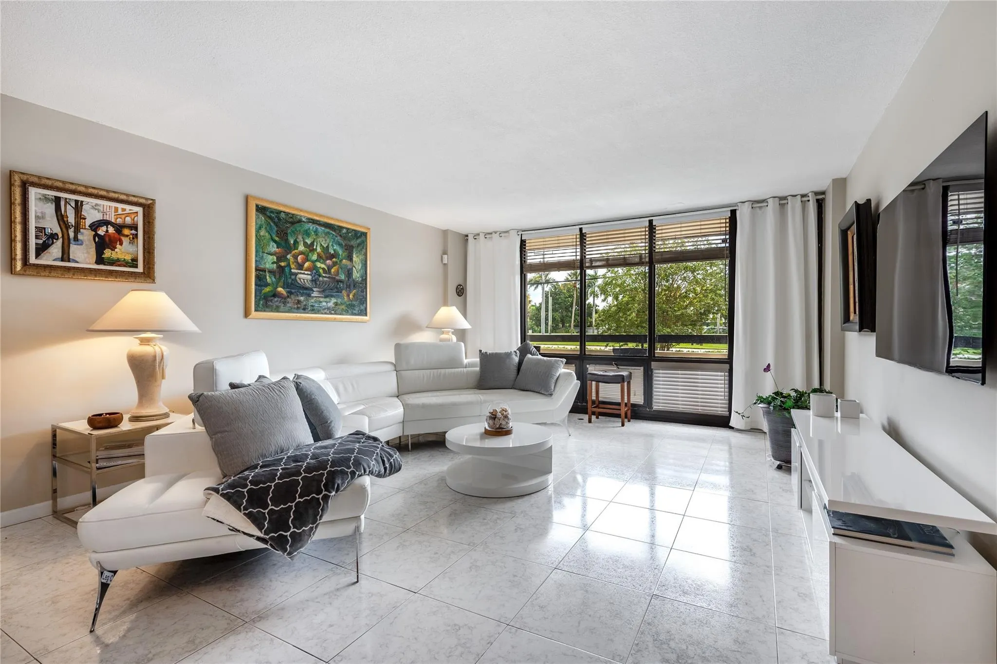 1401 S Federal Highway, #122